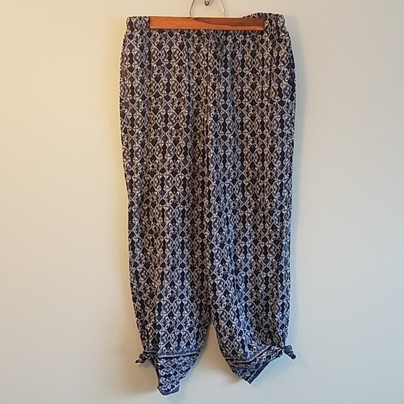 Max Studio Pants - MAX STUDIO flowy pants size Large